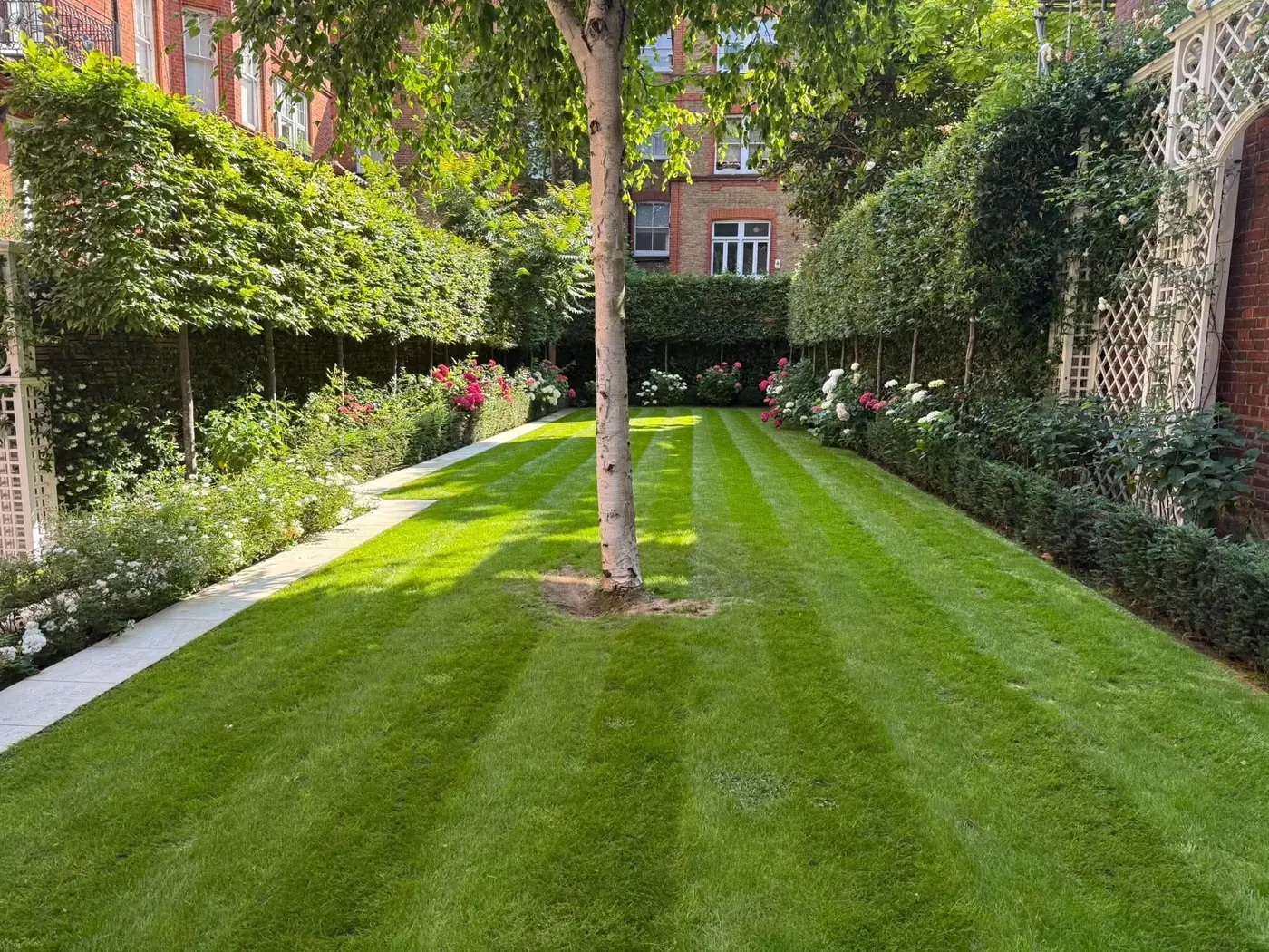 K. Tomlin Gardening & Lawn Specialists — photo 2