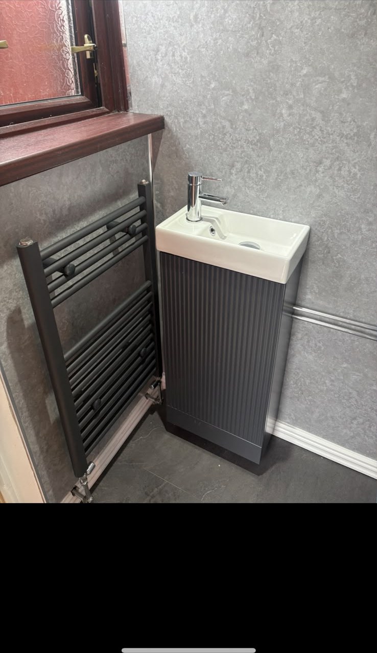 Radiators & Heating Pipework